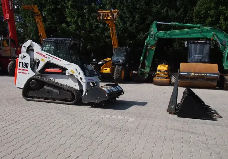 Miniładowarka Bobcat T190 2012 - Miniładowarka gąsienicowa: zdjęcie 3 Miniładowarka Bobcat T190 2012 - Miniładowarka gąsienicowa: zdjęcie 3