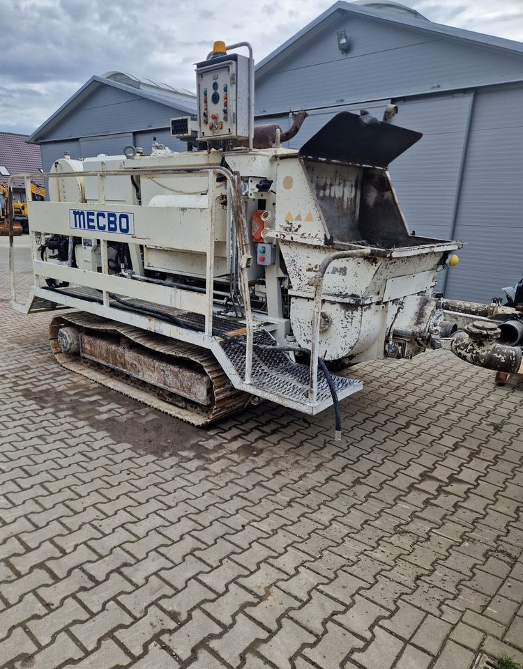 Pompa do betonu Mecbo CAR TCACK P6.80 APV/DI 90bar 2007 Pompa do betonu MECBO P6.80 na gąsienicach - Stacjonarna pompa do betonu: zdjęcie 1 Pompa do betonu Mecbo CAR TCACK P6.80 APV/DI 90bar 2007 Pompa do betonu MECBO P6.80 na gąsienicach - Stacjonarna pompa do betonu: zdjęcie 1
