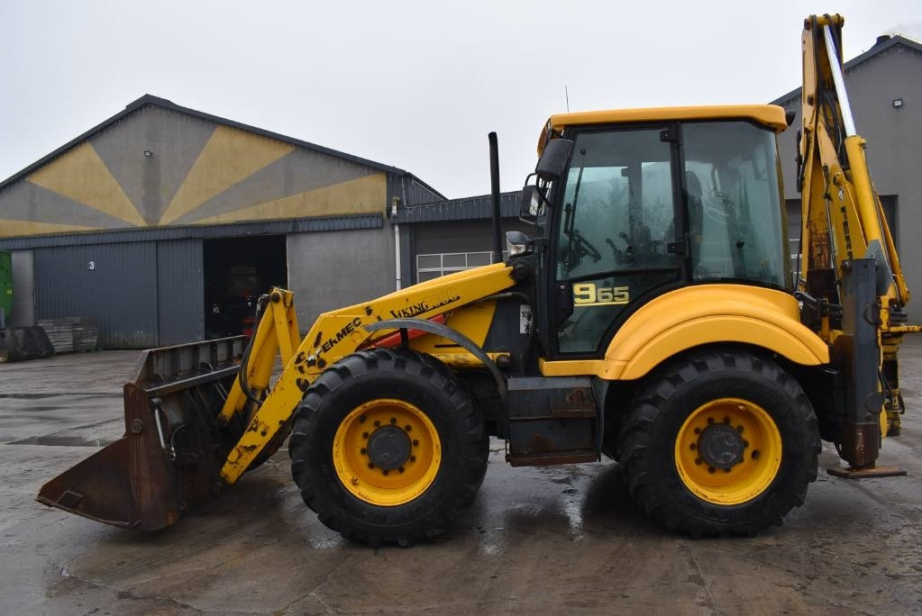Fermec 965 - Koparko-ładowarka: zdjęcie 4 Fermec 965 - Koparko-ładowarka: zdjęcie 4