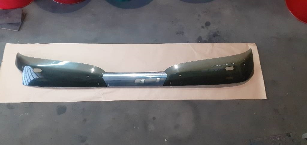 Mercedes-Benz Actros - Osłona przeciwsłoneczna do Samochodów ciężarowych: zdjęcie 1 Mercedes-Benz Actros - Osłona przeciwsłoneczna do Samochodów ciężarowych: zdjęcie 1