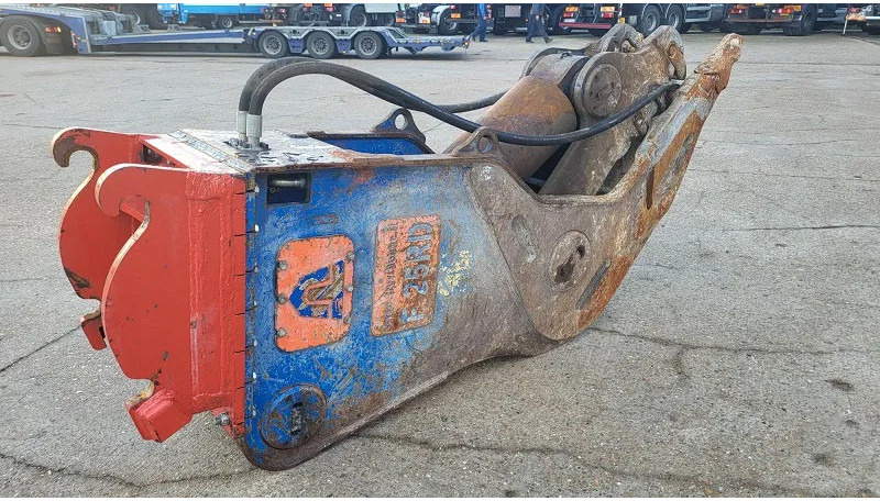 Trevibenne F25 RD Crusher - Nożyce wyburzeniowe do Maszyn budowlanych: zdjęcie 5 Trevibenne F25 RD Crusher - Nożyce wyburzeniowe do Maszyn budowlanych: zdjęcie 5