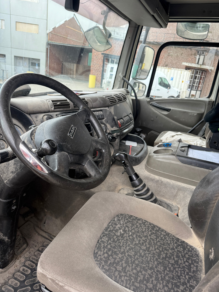 Wywrotka DAF 410 8X2 TIPPER, blowing system, compressor, compartments: zdjęcie 8 Wywrotka DAF 410 8X2 TIPPER, blowing system, compressor, compartments: zdjęcie 8