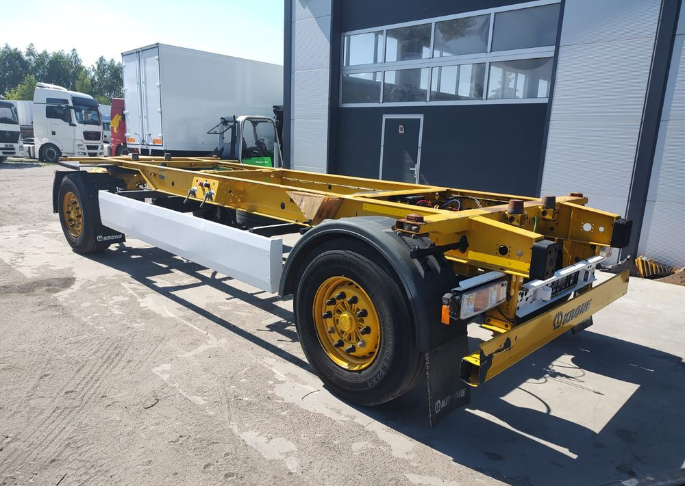 Krone Przyczepa BDF Krone - Przyczepa kontenerowiec/ System wymienny: zdjęcie 1 Krone Przyczepa BDF Krone - Przyczepa kontenerowiec/ System wymienny: zdjęcie 1