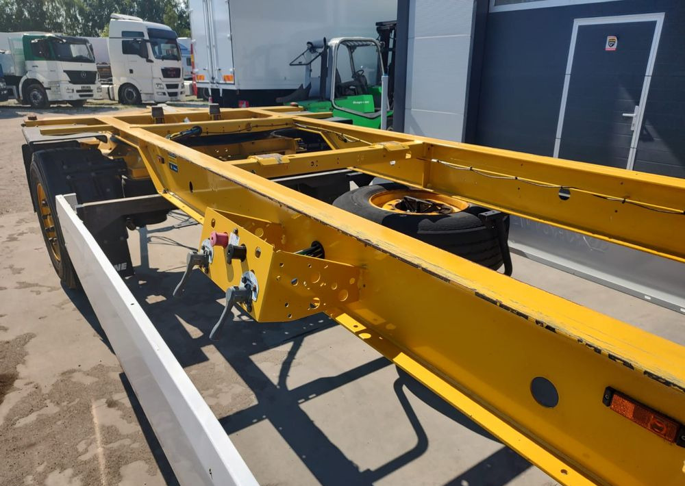 Krone Przyczepa BDF Krone - Przyczepa kontenerowiec/ System wymienny: zdjęcie 5 Krone Przyczepa BDF Krone - Przyczepa kontenerowiec/ System wymienny: zdjęcie 5