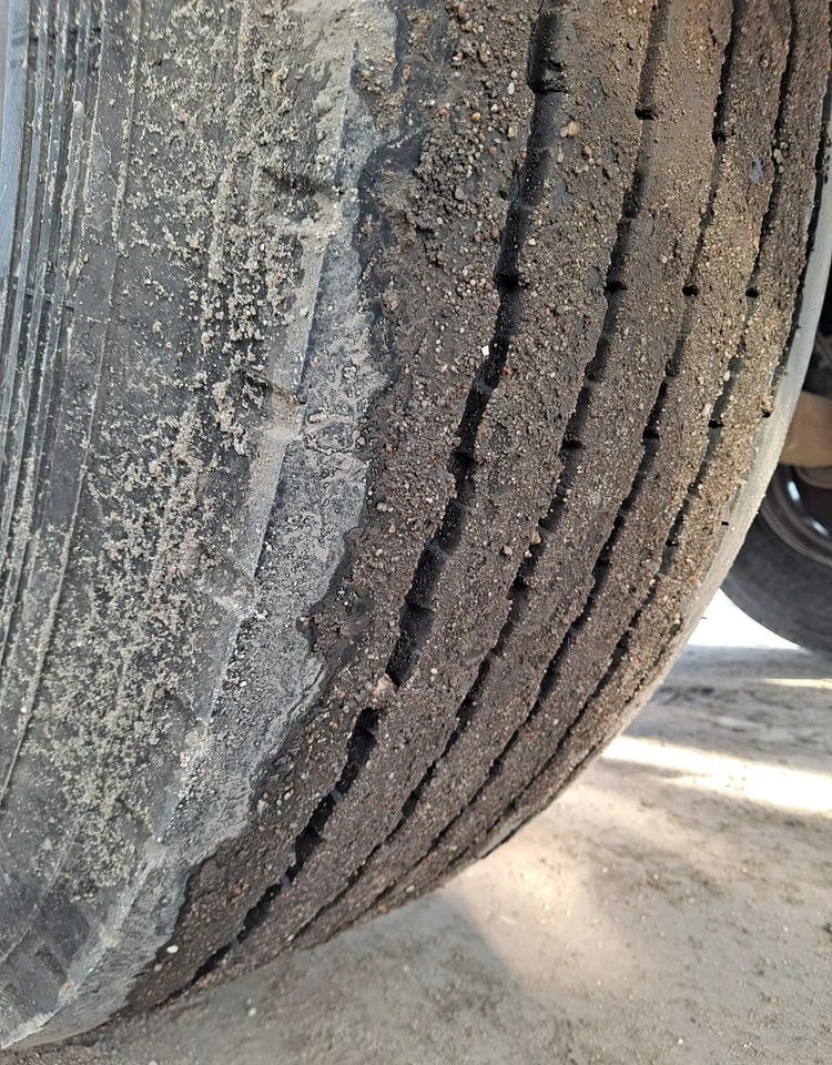 Krone Przyczepa KRONE Budowlanka - Przyczepa platforma/ Skrzyniowa: zdjęcie 4 Krone Przyczepa KRONE Budowlanka - Przyczepa platforma/ Skrzyniowa: zdjęcie 4