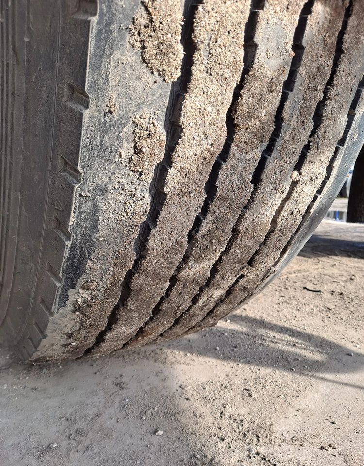 Krone Przyczepa KRONE Budowlanka - Przyczepa platforma/ Skrzyniowa: zdjęcie 5 Krone Przyczepa KRONE Budowlanka - Przyczepa platforma/ Skrzyniowa: zdjęcie 5