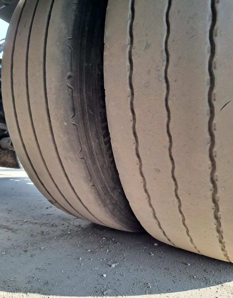 Krone Przyczepa Tandem - Przyczepa kontenerowiec/ System wymienny: zdjęcie 5 Krone Przyczepa Tandem - Przyczepa kontenerowiec/ System wymienny: zdjęcie 5