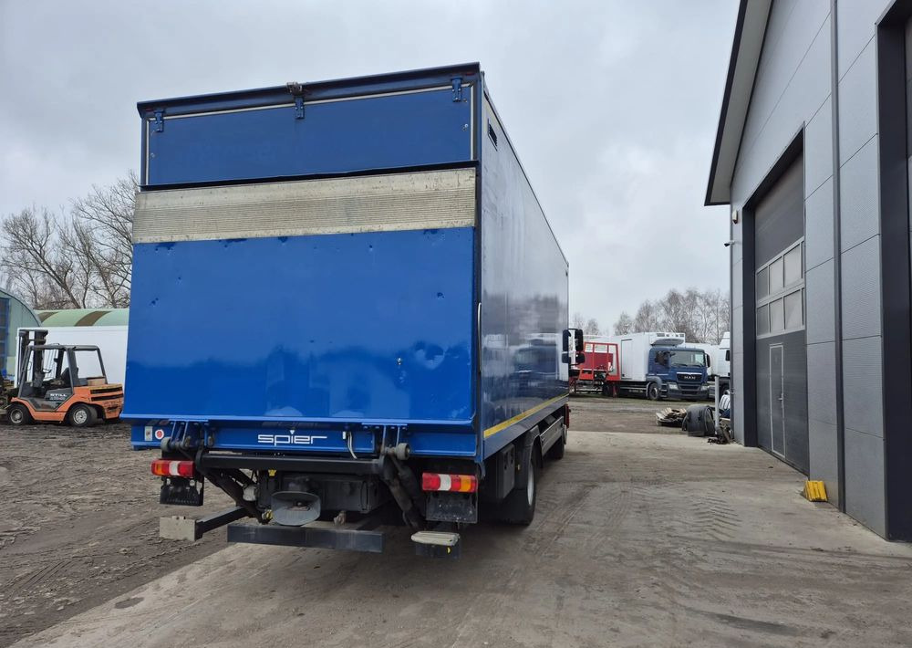 Mercedes-Benz Atego 1330 Euro 6 - Samochód ciężarowy furgon: zdjęcie 3 Mercedes-Benz Atego 1330 Euro 6 - Samochód ciężarowy furgon: zdjęcie 3