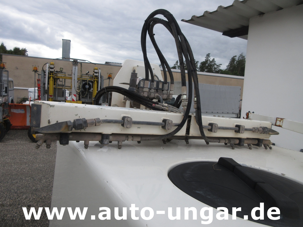 Komunalne/ Specjalistyczne CMAR NC300 Schwemmaufbau Laveuse Bj. 2014 für Multicar Tremo Hochdruck: zdjęcie 5 Komunalne/ Specjalistyczne CMAR NC300 Schwemmaufbau Laveuse Bj. 2014 für Multicar Tremo Hochdruck: zdjęcie 5