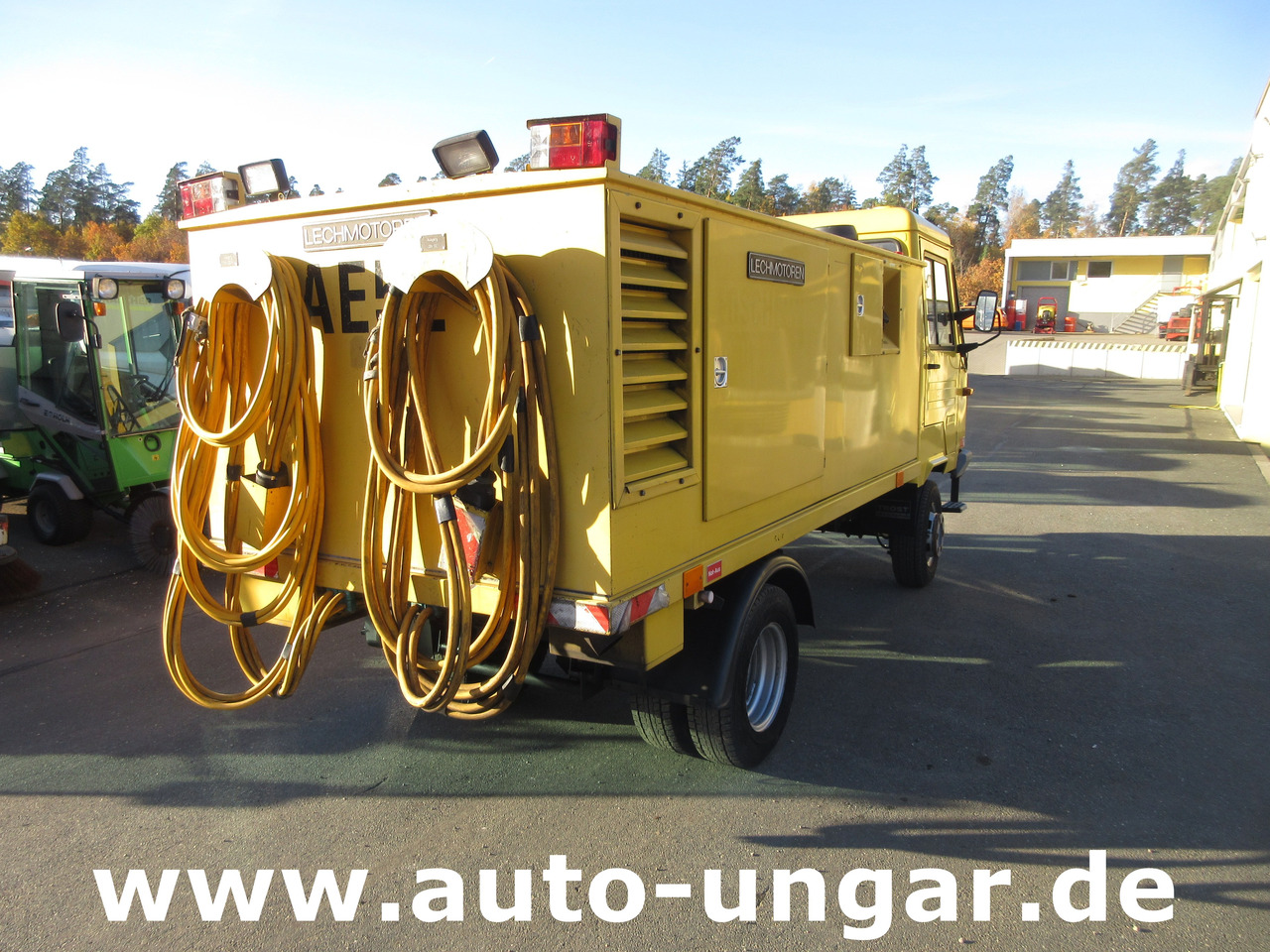 MULTICAR M26 Lechmotoren GPU Ground Power Unit - used GSE - 28V DC & 115V 400Hz - Lotniskowy zasilacz elektroenergetyczny: zdjęcie 5 MULTICAR M26 Lechmotoren GPU Ground Power Unit - used GSE - 28V DC & 115V 400Hz - Lotniskowy zasilacz elektroenergetyczny: zdjęcie 5