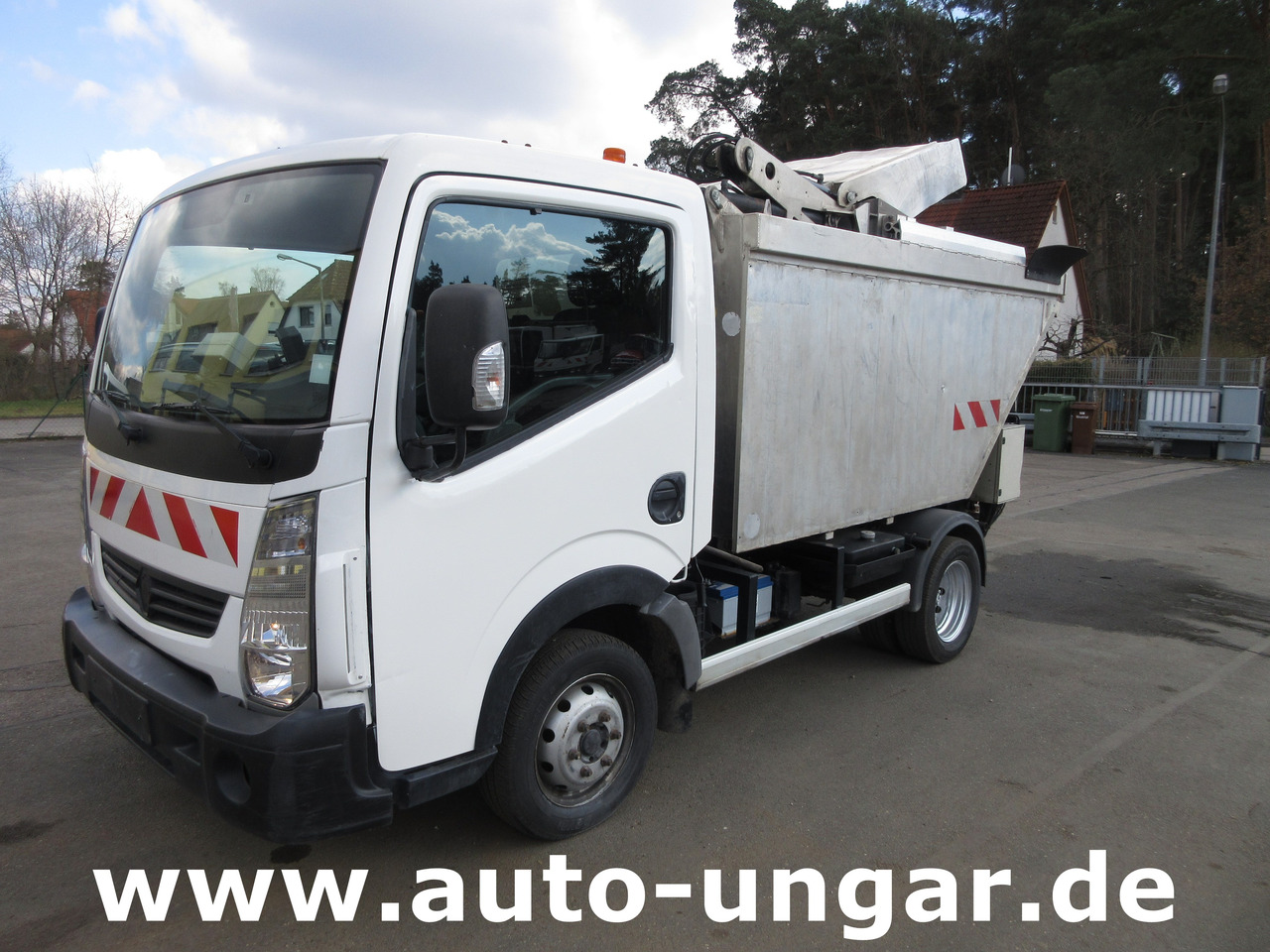 Renault Maxity 130 Müllwagen 3.500kg Lifter Presse Kipper Provence Benne Medium - Śmieciarka: zdjęcie 3 Renault Maxity 130 Müllwagen 3.500kg Lifter Presse Kipper Provence Benne Medium - Śmieciarka: zdjęcie 3