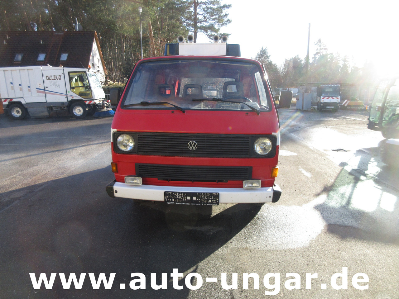 VOLKSWAGEN VW T3 Transporter Turbodiesel Feuerwehr ELF 1 aus 1985 - Samochód pożarniczy: zdjęcie 2 VOLKSWAGEN VW T3 Transporter Turbodiesel Feuerwehr ELF 1 aus 1985 - Samochód pożarniczy: zdjęcie 2