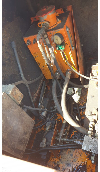 Strassmayr Patchmatic STP 1008 (incomplete! nicht/nie-komplet - Maszyna drogowa: zdjęcie 4 Strassmayr Patchmatic STP 1008 (incomplete! nicht/nie-komplet - Maszyna drogowa: zdjęcie 4