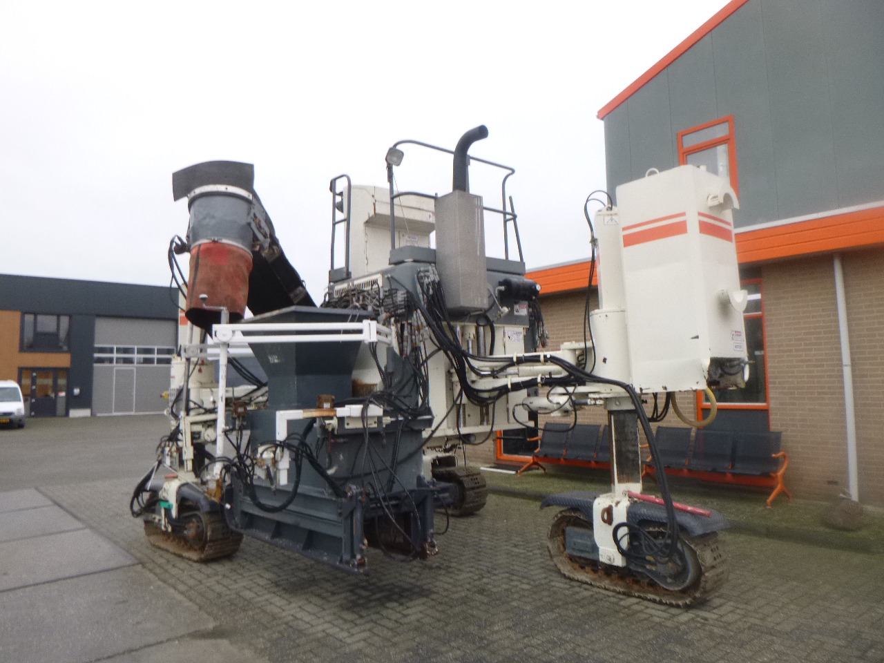 TEREX SF2003 - Układarka do betonu: zdjęcie 4 TEREX SF2003 - Układarka do betonu: zdjęcie 4