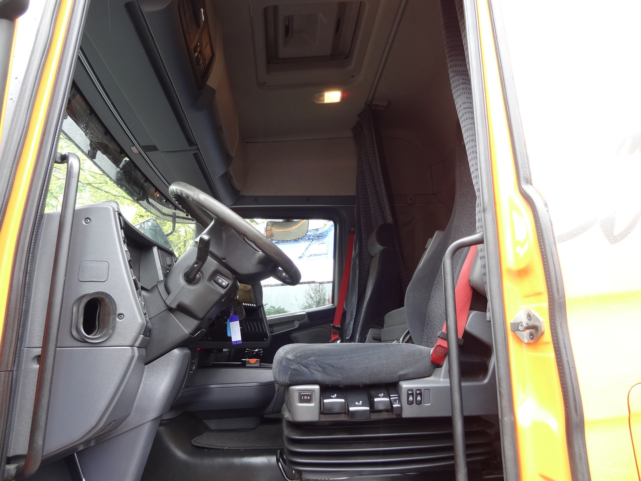 Scania R480 6X2*4 Kran Atlas 240 bis 20 Meter - Samochód ciężarowy skrzyniowy/ Platforma, Samochod ciężarowy z HDS: zdjęcie 3 Scania R480 6X2*4 Kran Atlas 240 bis 20 Meter - Samochód ciężarowy skrzyniowy/ Platforma, Samochod ciężarowy z HDS: zdjęcie 3