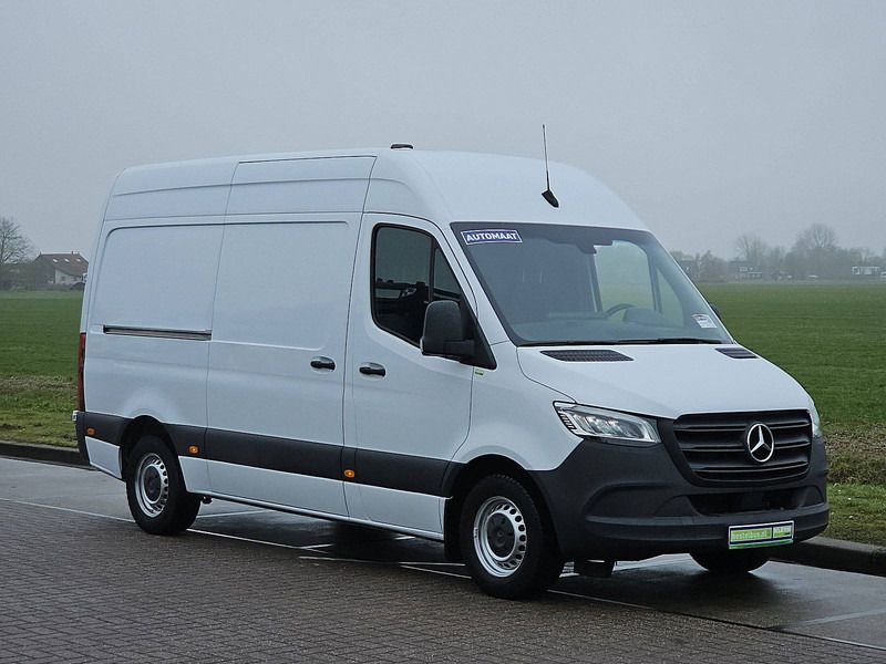 Mercedes-Benz Sprinter 314 L2H2 RWD LED Camera - Furgon: zdjęcie 5 Mercedes-Benz Sprinter 314 L2H2 RWD LED Camera - Furgon: zdjęcie 5