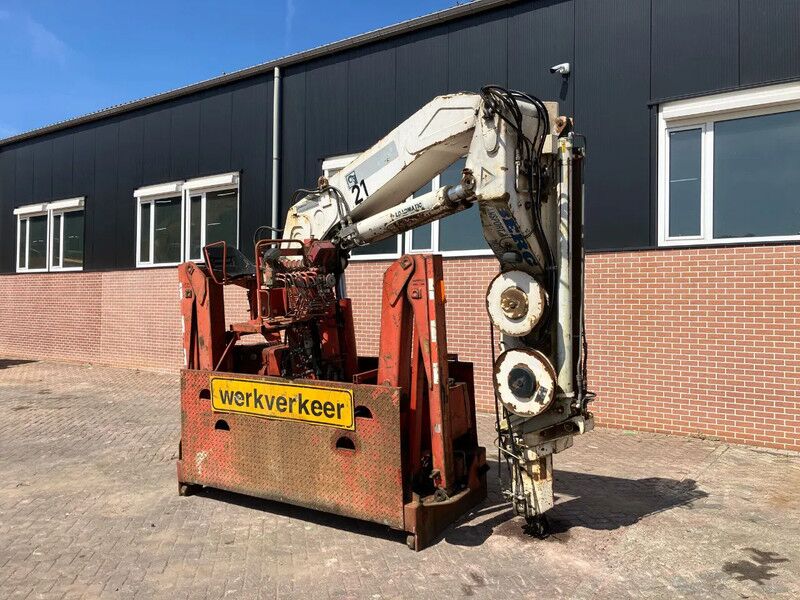 Hiab R300-S3 R300-S3 - Żuraw przeładunkowy: zdjęcie 3 Hiab R300-S3 R300-S3 - Żuraw przeładunkowy: zdjęcie 3