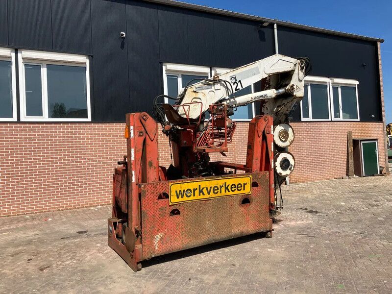 Hiab R300-S3 R300-S3 - Żuraw przeładunkowy: zdjęcie 4 Hiab R300-S3 R300-S3 - Żuraw przeładunkowy: zdjęcie 4