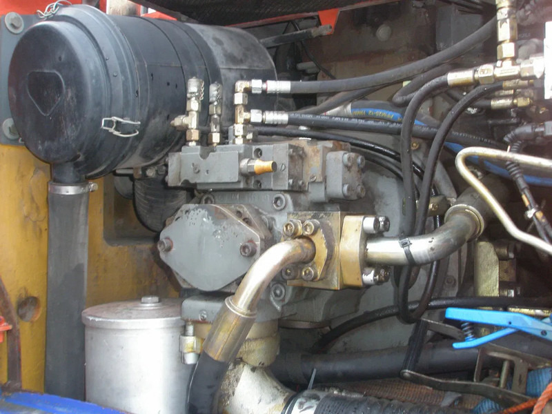 Liebherr R900C - Koparka gąsienicowa: zdjęcie 5 Liebherr R900C - Koparka gąsienicowa: zdjęcie 5