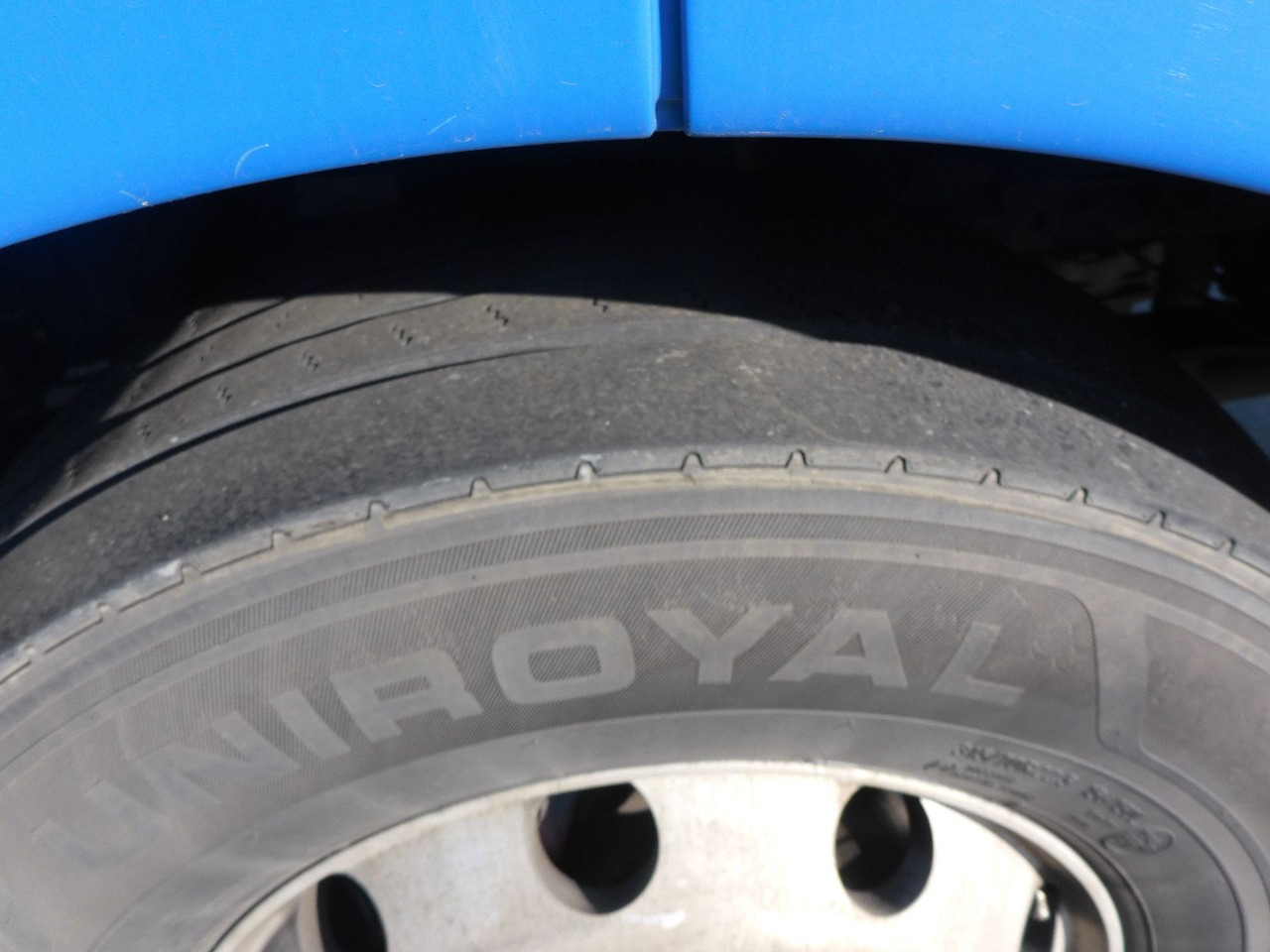 MAN TGX 18.440 Top Zustand Reifen 70 % grossesHaus - Ciągnik siodłowy: zdjęcie 4 MAN TGX 18.440 Top Zustand Reifen 70 % grossesHaus - Ciągnik siodłowy: zdjęcie 4