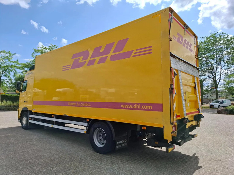 Volvo FH13-420 / NL TRUCK / PLATFORM 2000KG / AIRCO / FRIDGE / AUTOMATIC / EURO-5 / 2010 - Samochód ciężarowy furgon: zdjęcie 3 Volvo FH13-420 / NL TRUCK / PLATFORM 2000KG / AIRCO / FRIDGE / AUTOMATIC / EURO-5 / 2010 - Samochód ciężarowy furgon: zdjęcie 3