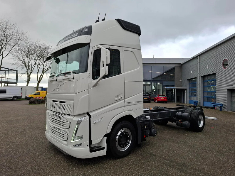Volvo FH5-500 / XL / VEB+ / I-SAVE / I-PARKCOOL / ONLY:175784 KM / GERMAN TRUCK / FULL-AIR / WB:490 / ALCOA / LEATHER / 2023 - Samochód ciężarowe pod zabudowę: zdjęcie 1 Volvo FH5-500 / XL / VEB+ / I-SAVE / I-PARKCOOL / ONLY:175784 KM / GERMAN TRUCK / FULL-AIR / WB:490 / ALCOA / LEATHER / 2023 - Samochód ciężarowe pod zabudowę: zdjęcie 1