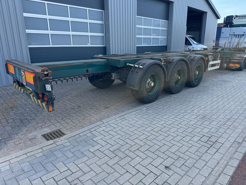 Pacton 3-ass Multi Container Chassis, All Container Connection - Naczepa kontenerowiec/ System wymienny: zdjęcie 3 Pacton 3-ass Multi Container Chassis, All Container Connection - Naczepa kontenerowiec/ System wymienny: zdjęcie 3