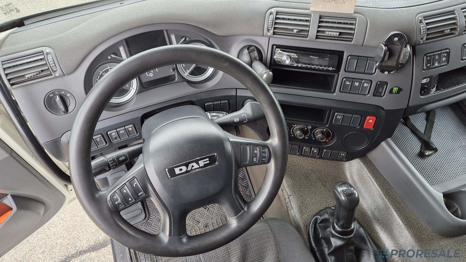DAF CF 310 FA SPACE CAB EURO 6 - valník s plachtou - Samochód ciężarowy plandeka: zdjęcie 5 DAF CF 310 FA SPACE CAB EURO 6 - valník s plachtou - Samochód ciężarowy plandeka: zdjęcie 5