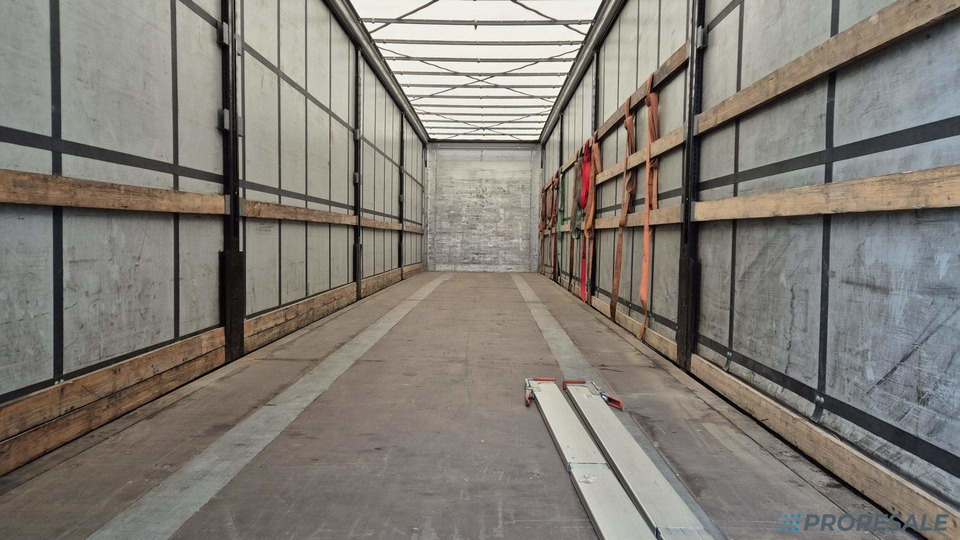 KÖGEL SN 24 CARGO - Naczepa plandeka: zdjęcie 4 KÖGEL SN 24 CARGO - Naczepa plandeka: zdjęcie 4