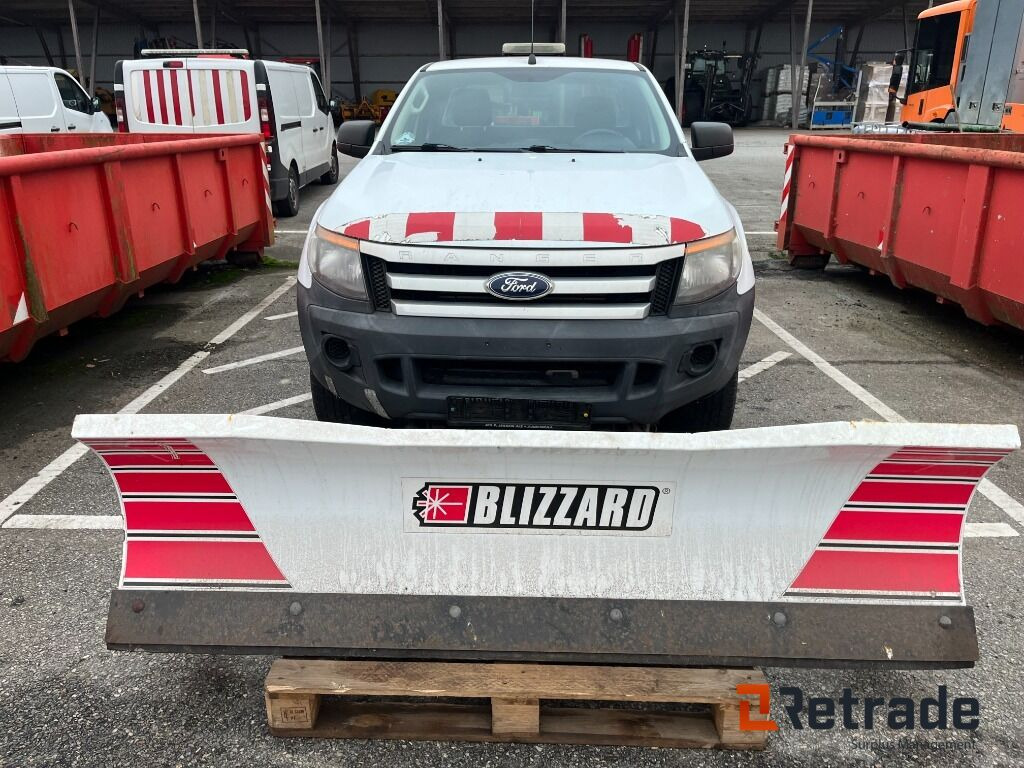 Ford Ranger 2.2 Tdci Rab Cab 4x4 Manuel med sneplov - Samochód osobowy: zdjęcie 5 Ford Ranger 2.2 Tdci Rab Cab 4x4 Manuel med sneplov - Samochód osobowy: zdjęcie 5