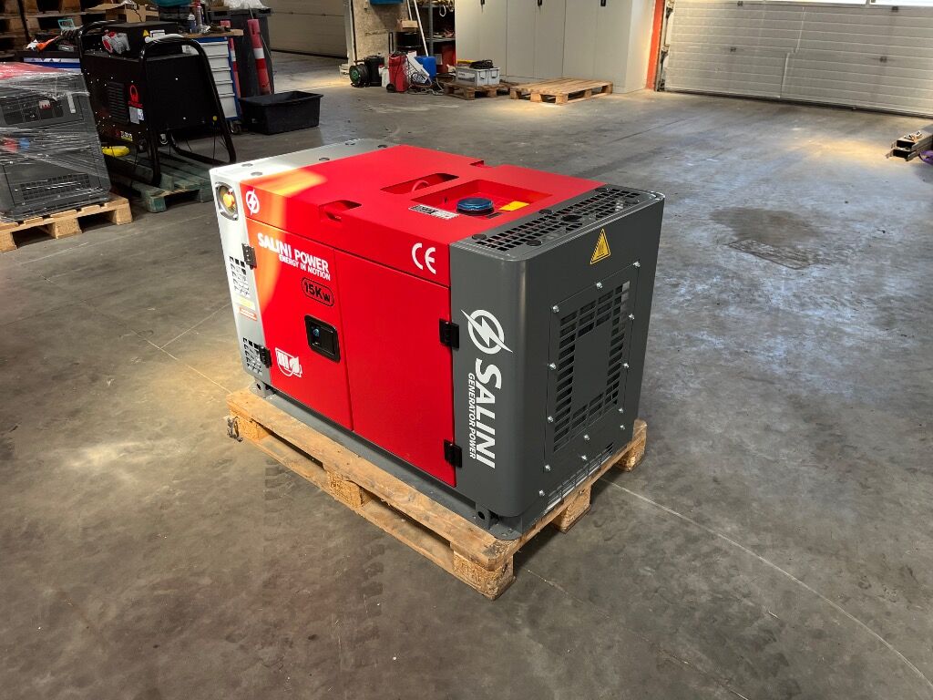 Generator SALINI Power VG R 15 VG R 15 15 KVA Diesel Generator - Generator budowlany: zdjęcie 4 Generator SALINI Power VG R 15 VG R 15 15 KVA Diesel Generator - Generator budowlany: zdjęcie 4