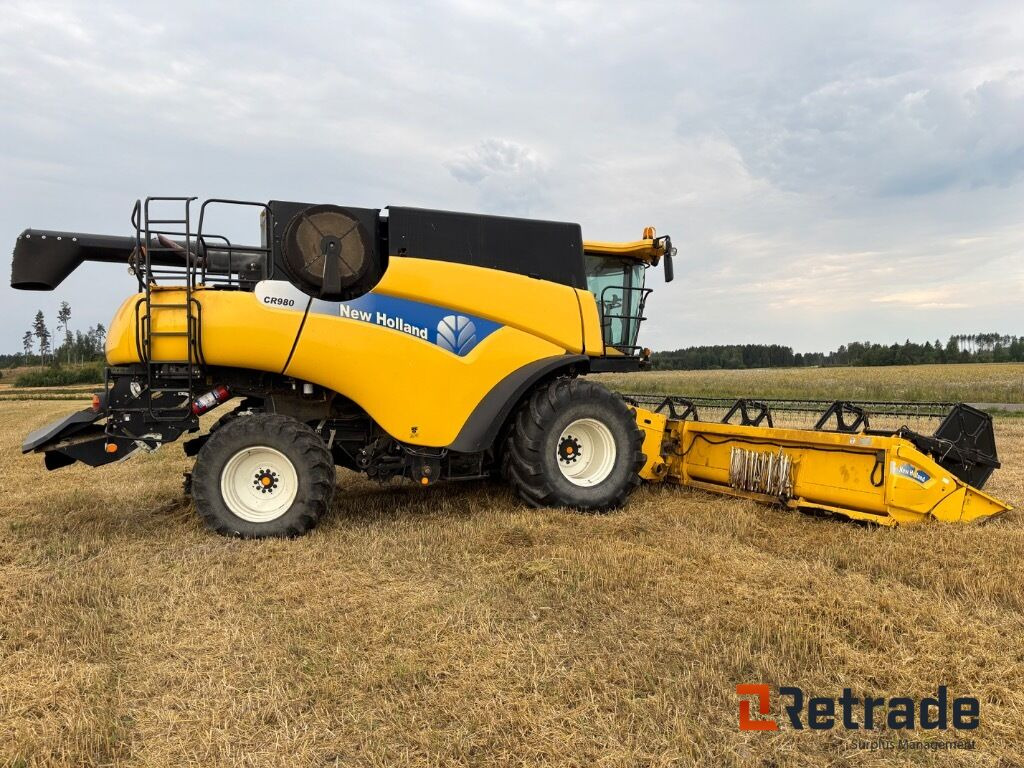Skördetröska New Holland CR 980 - 2005 - Maszyna rolnicza: zdjęcie 5 Skördetröska New Holland CR 980 - 2005 - Maszyna rolnicza: zdjęcie 5