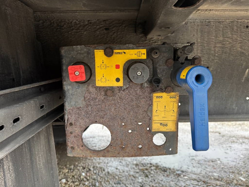 Naczepa plandeka Schmitz Cargobull SCB*S3T Drankentrailer / 3 Axles / Speed Curtain: zdjęcie 17 Naczepa plandeka Schmitz Cargobull SCB*S3T Drankentrailer / 3 Axles / Speed Curtain: zdjęcie 17