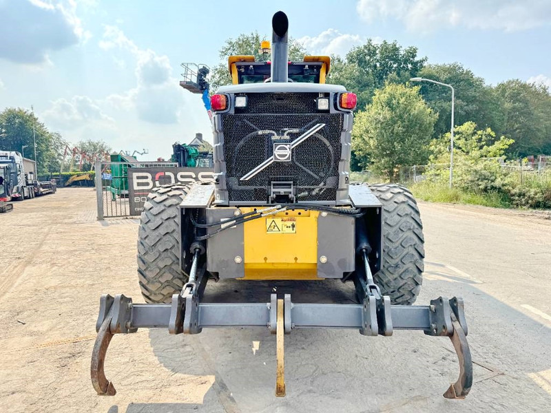 Volvo G970 - Good Condition / 3 Tine Ripper - Równiarka: zdjęcie 3 Volvo G970 - Good Condition / 3 Tine Ripper - Równiarka: zdjęcie 3