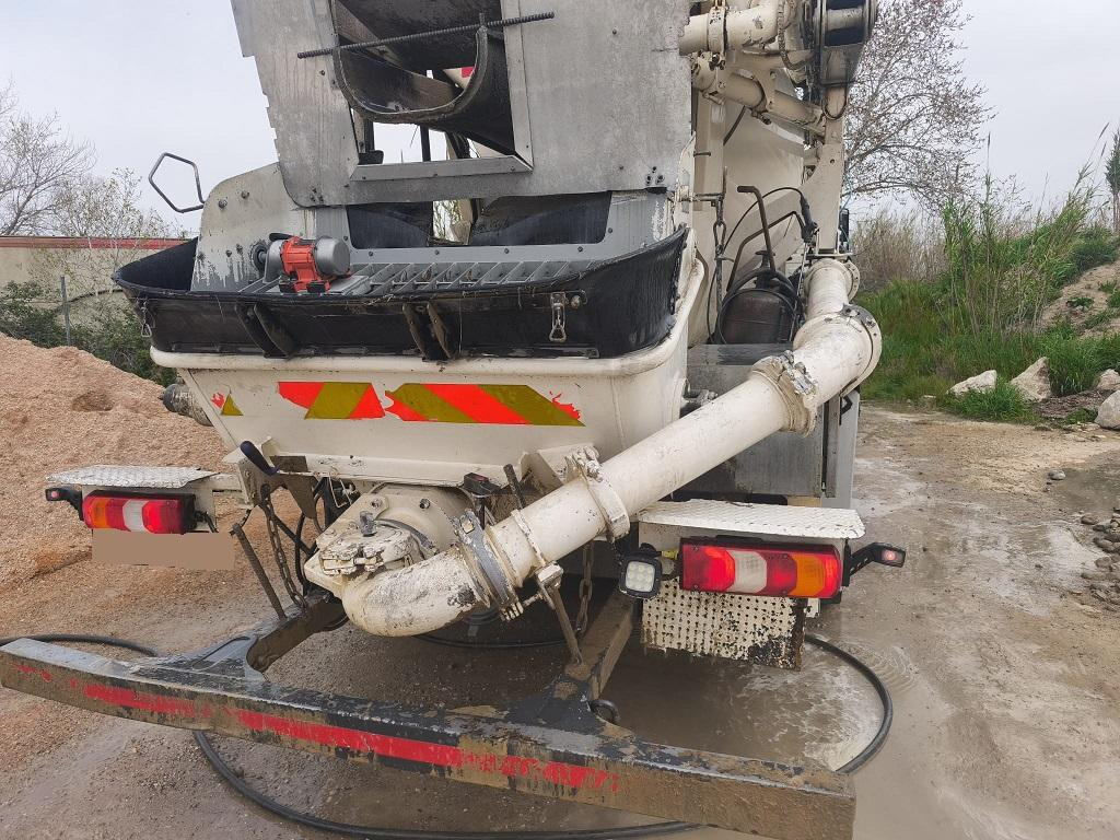 Mercedes Actros 3243 - Pompogruszka: zdjęcie 5 Mercedes Actros 3243 - Pompogruszka: zdjęcie 5