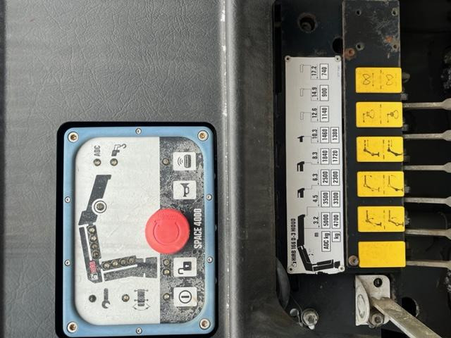 Mercedes Actros 3336 - Wywrotka, Samochod ciężarowy z HDS: zdjęcie 5 Mercedes Actros 3336 - Wywrotka, Samochod ciężarowy z HDS: zdjęcie 5