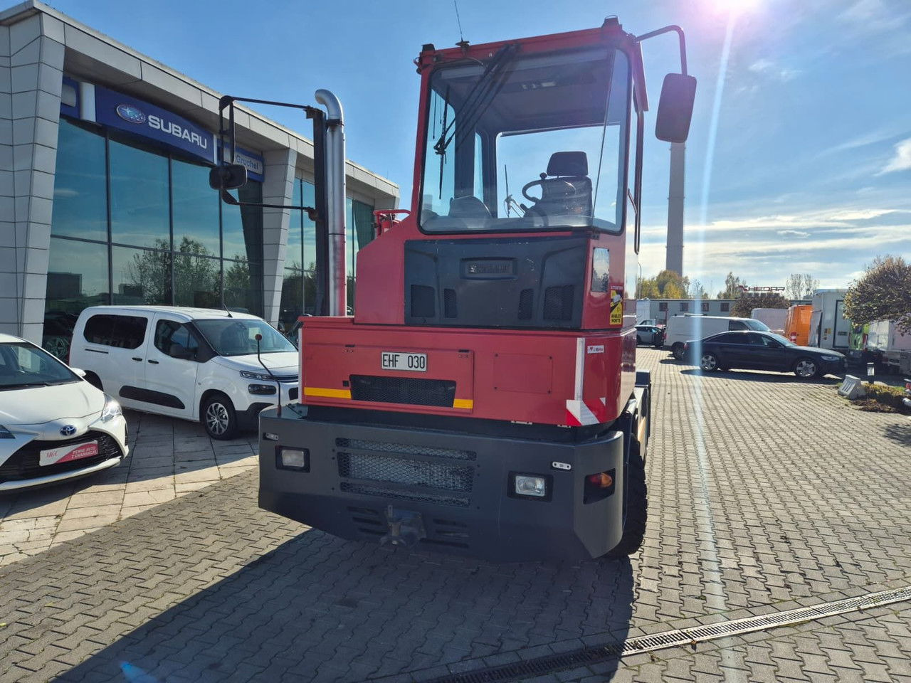 KALMAR TR618i - 4X4 - LIKE NEW! - Wózek terminalowy: zdjęcie 4 KALMAR TR618i - 4X4 - LIKE NEW! - Wózek terminalowy: zdjęcie 4