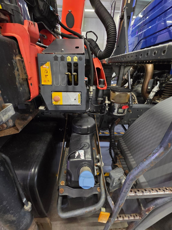 Mercedes-Benz Axor 1829 K 4x2 meiller tipper - crane PK8501 remote - Wywrotka: zdjęcie 4 Mercedes-Benz Axor 1829 K 4x2 meiller tipper - crane PK8501 remote - Wywrotka: zdjęcie 4