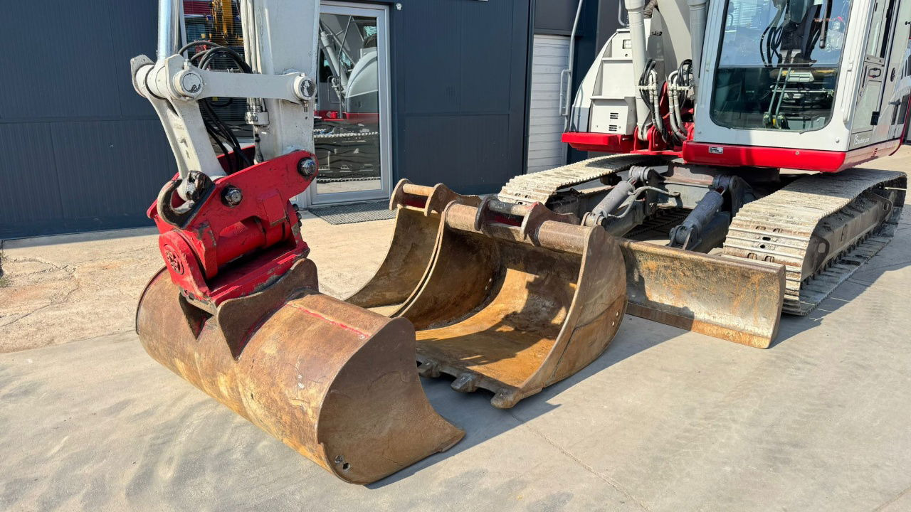 Takeuchi TB2150 - 2017 Year - 7525 Hours - Powertilt - Koparka gąsienicowa: zdjęcie 5 Takeuchi TB2150 - 2017 Year - 7525 Hours - Powertilt - Koparka gąsienicowa: zdjęcie 5
