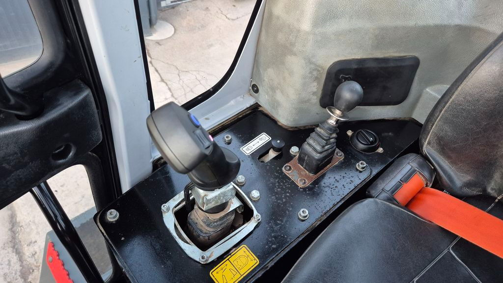 Miniwywrotka WACKER NEUSON DW90 - 2021 Year - 1640 Working Hours: zdjęcie 21 Miniwywrotka WACKER NEUSON DW90 - 2021 Year - 1640 Working Hours: zdjęcie 21