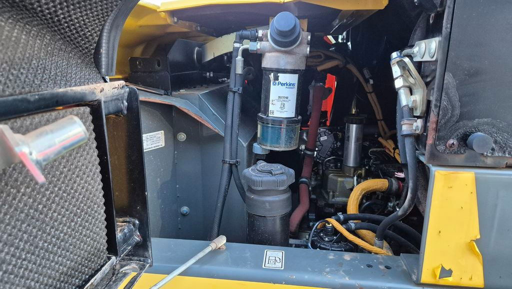 Miniwywrotka WACKER NEUSON DW90 - 2021 Year - 1640 Working Hours: zdjęcie 16 Miniwywrotka WACKER NEUSON DW90 - 2021 Year - 1640 Working Hours: zdjęcie 16