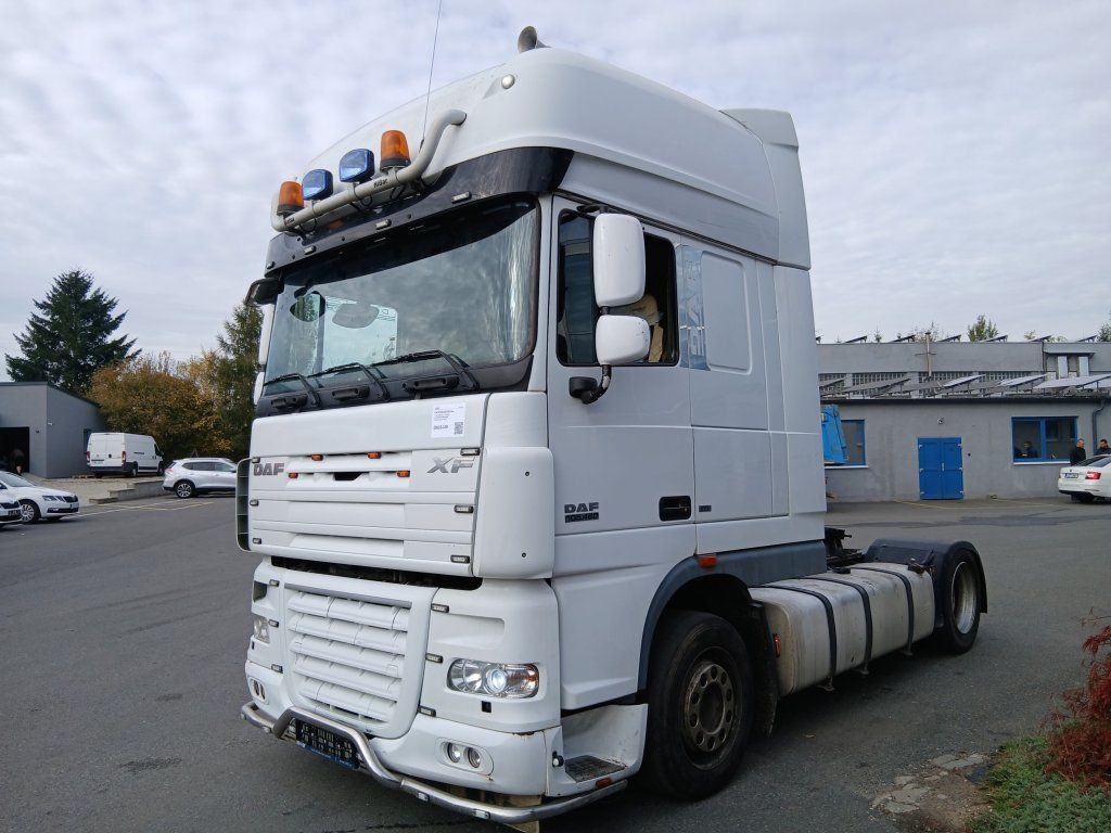DAF XF105.460 Superspacecab SSC - Ciągnik siodłowy: zdjęcie 2 DAF XF105.460 Superspacecab SSC - Ciągnik siodłowy: zdjęcie 2