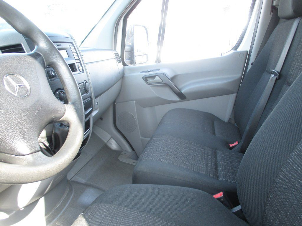 Mercedes-Benz Sprinter 514 CDi - Dostawczy kontener: zdjęcie 5 Mercedes-Benz Sprinter 514 CDi - Dostawczy kontener: zdjęcie 5