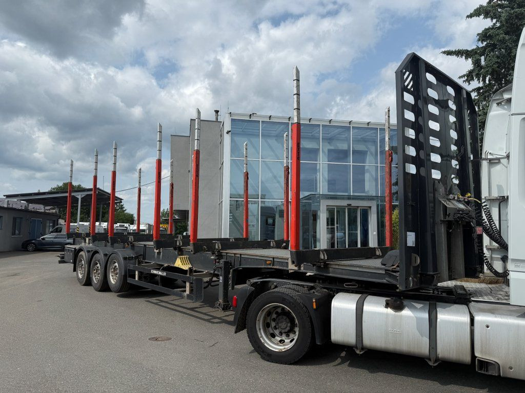 Schwarzmüller RSA - Naczepa do drewna: zdjęcie 1 Schwarzmüller RSA - Naczepa do drewna: zdjęcie 1