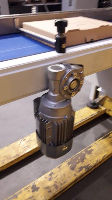 Frequency controlled conveyor belt 220x50cm - Przenośnik taśmowy: zdjęcie 3 Frequency controlled conveyor belt 220x50cm - Przenośnik taśmowy: zdjęcie 3