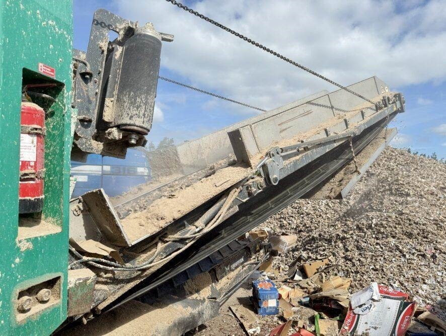 Rozdrabniacz do drewna Komptech Crambo 6000: zdjęcie 8 Rozdrabniacz do drewna Komptech Crambo 6000: zdjęcie 8