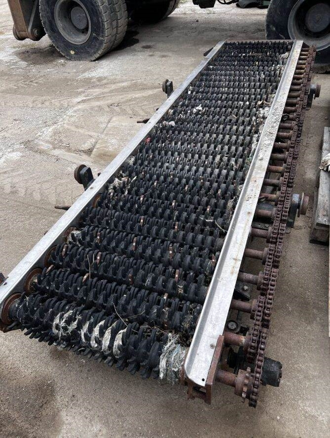 Rozdrabniacz do drewna Komptech Crambo 6000: zdjęcie 13 Rozdrabniacz do drewna Komptech Crambo 6000: zdjęcie 13