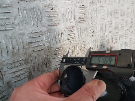 Ford 3910, 4610, 10, 30, 600 Series Engine Exhaust 81717571, 83903543, 83918009 - Układ wydechowy do Traktorów rolniczych: zdjęcie 5 Ford 3910, 4610, 10, 30, 600 Series Engine Exhaust 81717571, 83903543, 83918009 - Układ wydechowy do Traktorów rolniczych: zdjęcie 5