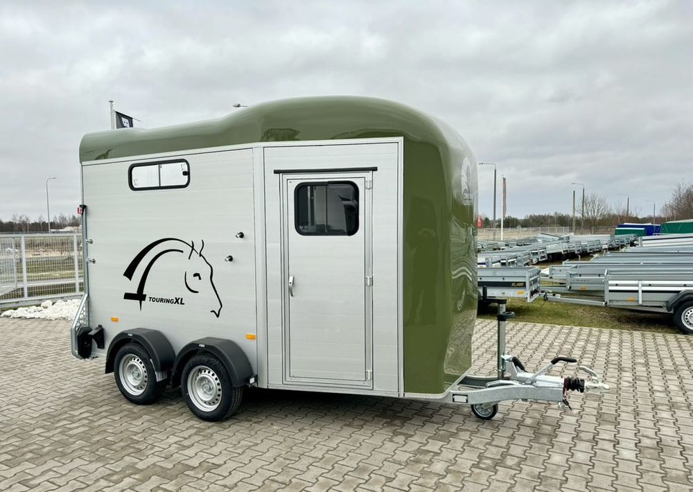 CHEVAL LIBERTÉ Touring Country XL przyczepa na dwa konie | duża siodlarnia | drzwi boczne | rampa przednia | 387×179 cm | ALUMINIOWA | Debon | dostawa | mocna i solidna | - Przyczepa do przewozu koni: zdjęcie 3 CHEVAL LIBERTÉ Touring Country XL przyczepa na dwa konie | duża siodlarnia | drzwi boczne | rampa przednia | 387×179 cm | ALUMINIOWA | Debon | dostawa | mocna i solidna | - Przyczepa do przewozu koni: zdjęcie 3