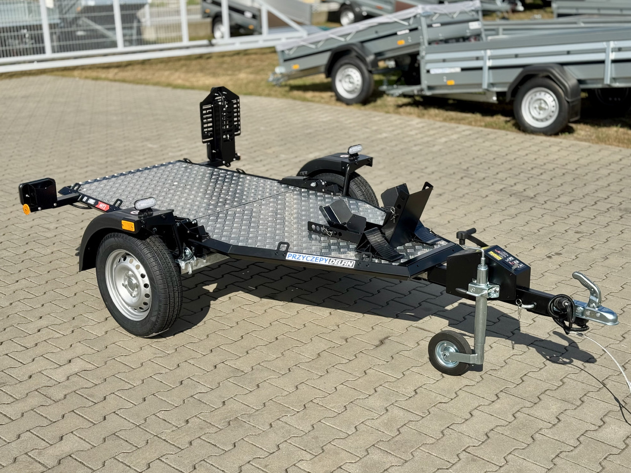 LORRIES MT-1 - przyczepa do przewozu 1 motocykla - Przyczepa motocyklowa: zdjęcie 3 LORRIES MT-1 - przyczepa do przewozu 1 motocykla - Przyczepa motocyklowa: zdjęcie 3